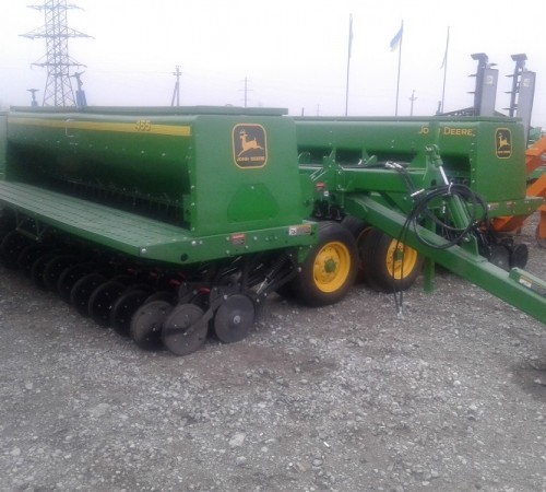 Продам  сеялки зерновые John Deere 455 б.у